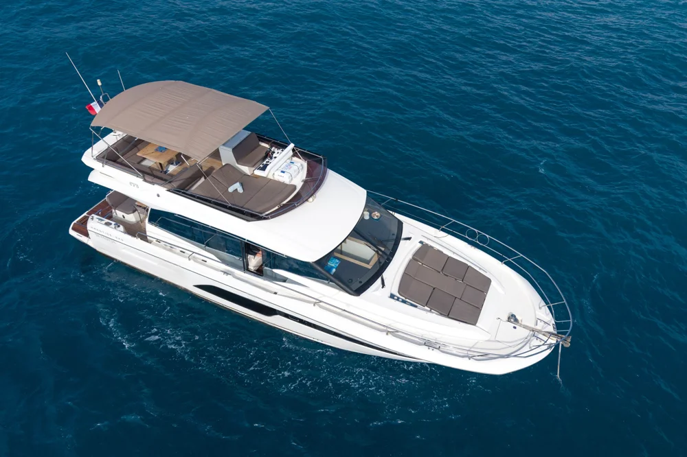 BoatPhoto.alt