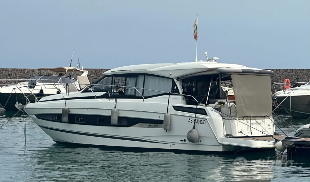BoatPhoto.coverAlt