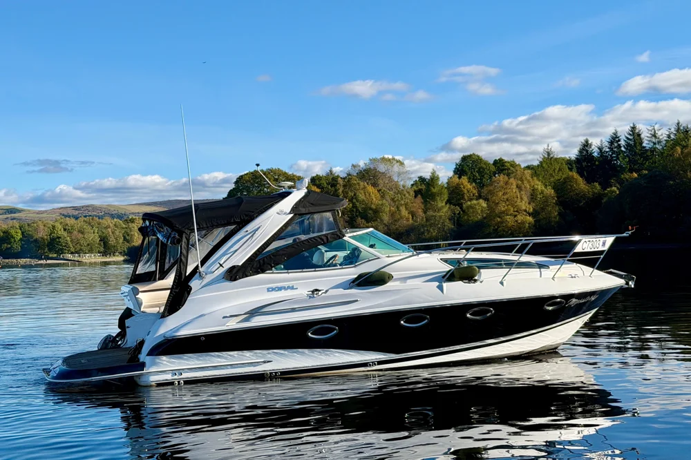 BoatPhoto.coverAlt