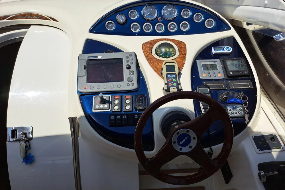 BoatPhoto.alt