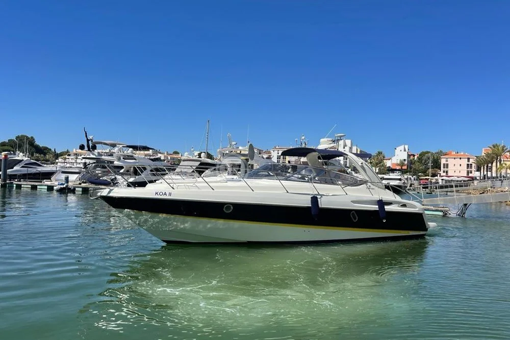 BoatPhoto.coverAlt