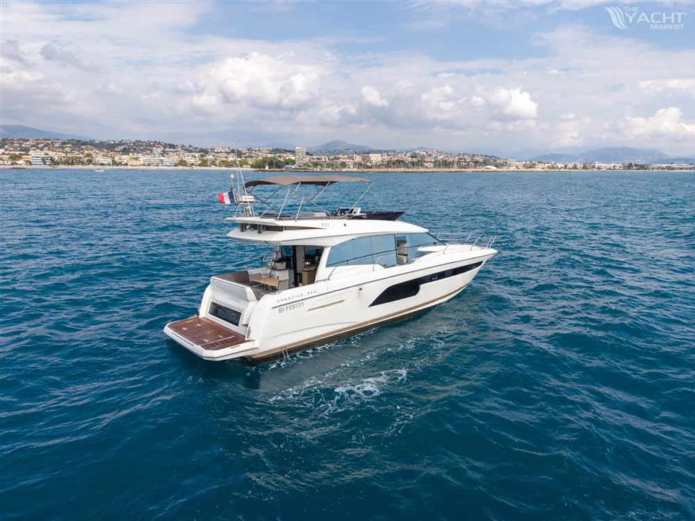 BoatPhoto.alt