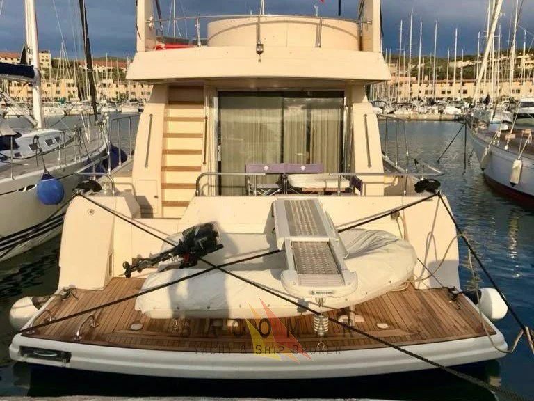 BoatPhoto.alt