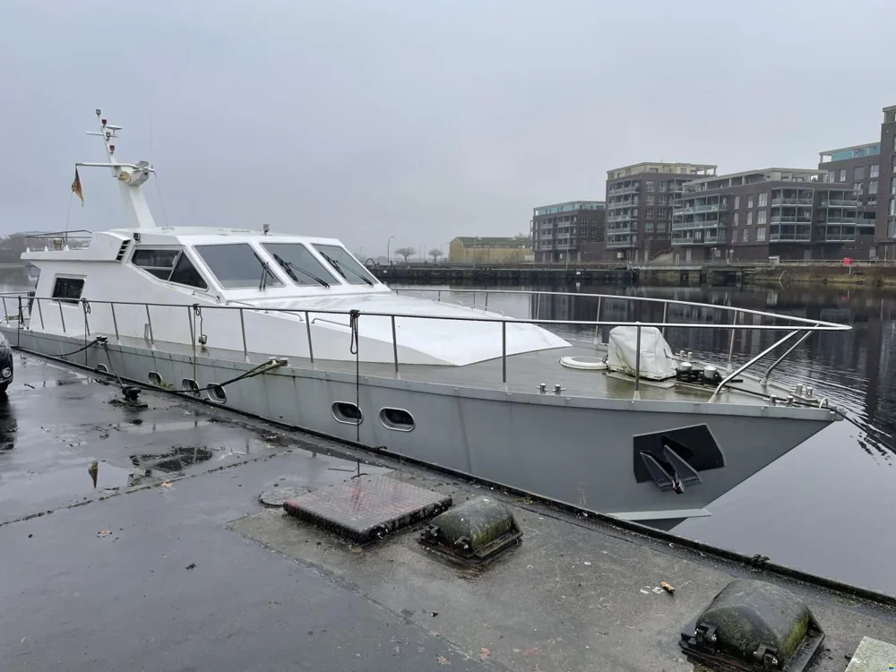 BoatPhoto.alt