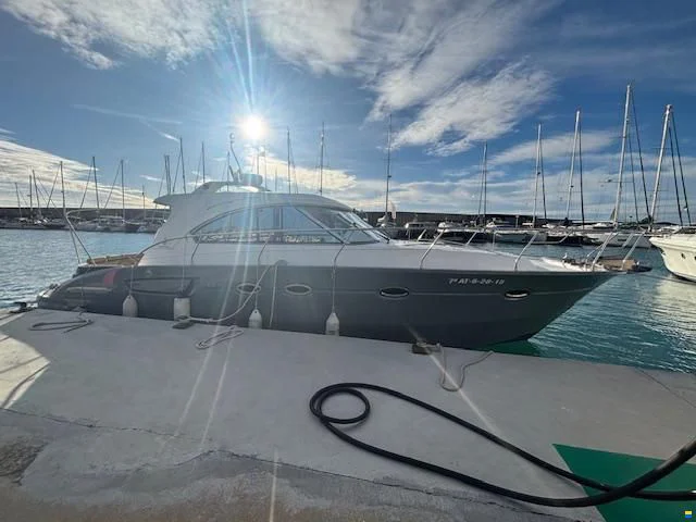 BoatPhoto.coverAlt