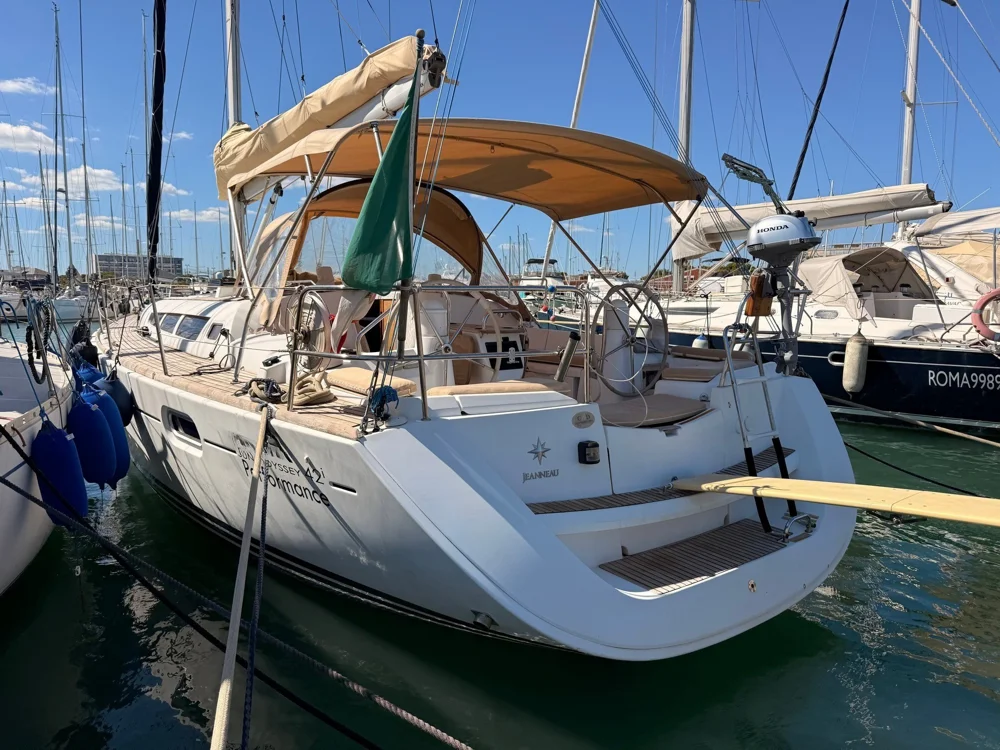 BoatPhoto.alt