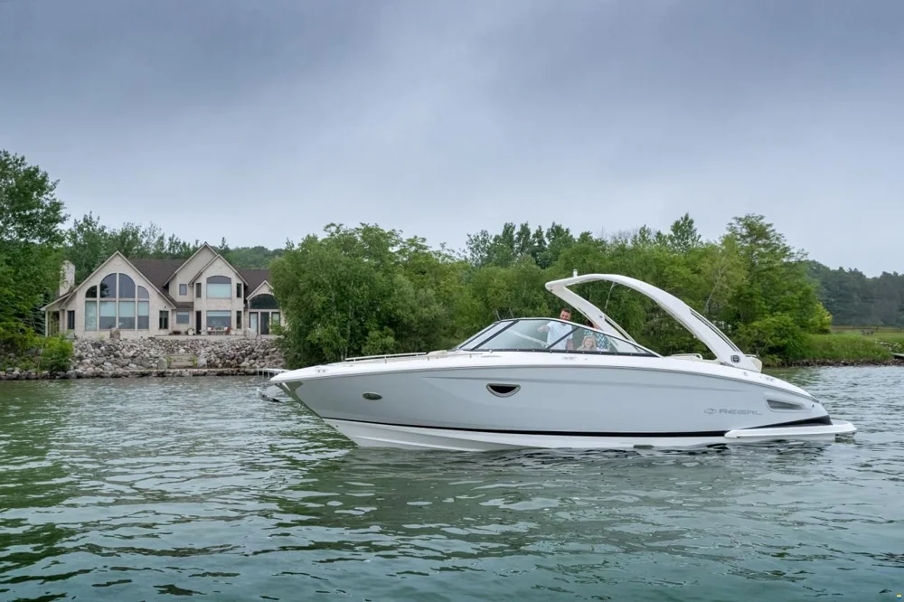 BoatPhoto.coverAlt
