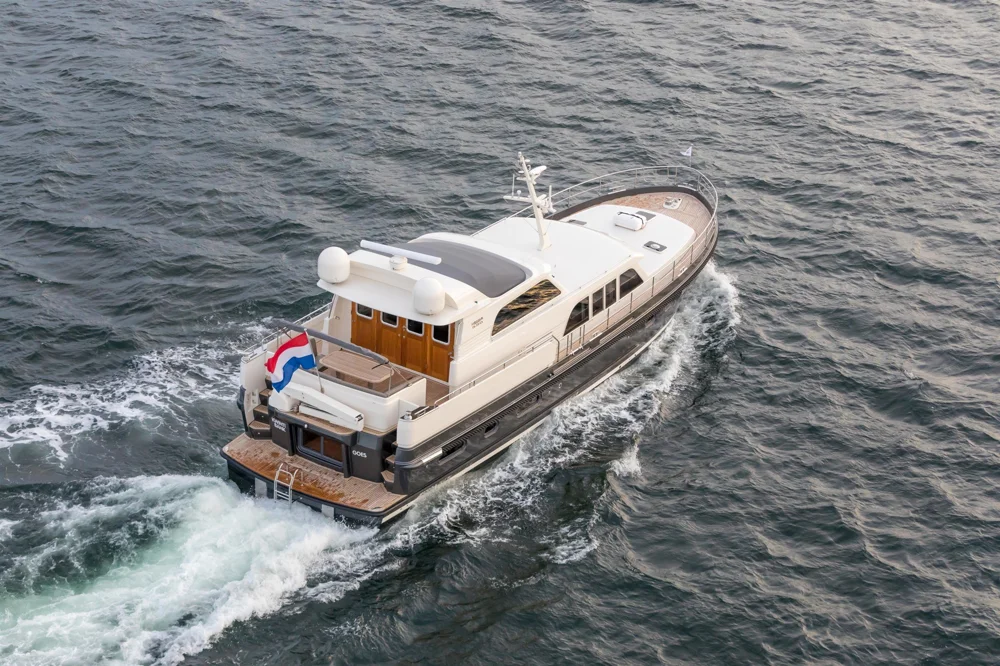 BoatPhoto.alt