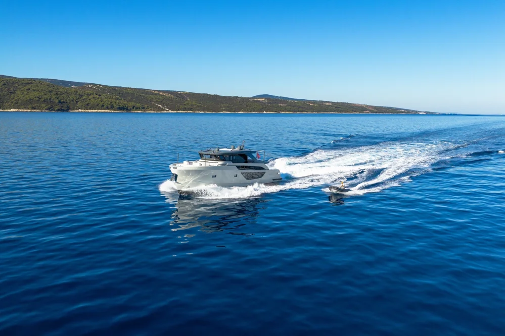 BoatPhoto.alt