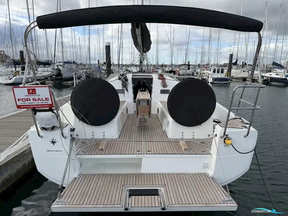 BoatPhoto.alt