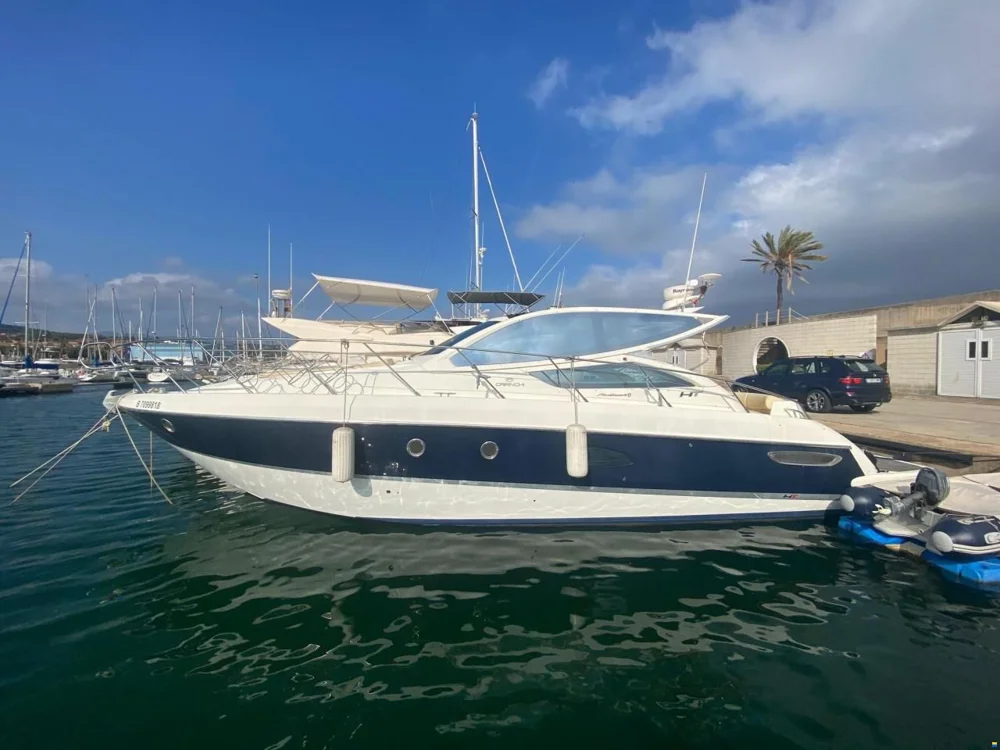 BoatPhoto.coverAlt