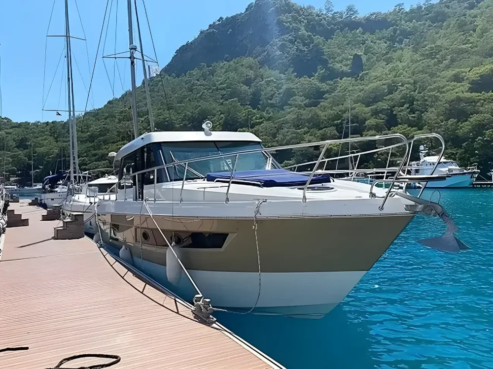 BoatPhoto.alt