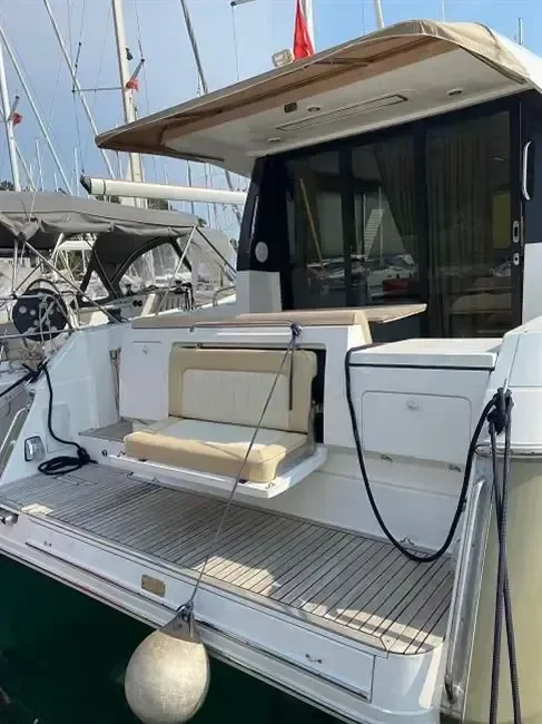 BoatPhoto.alt