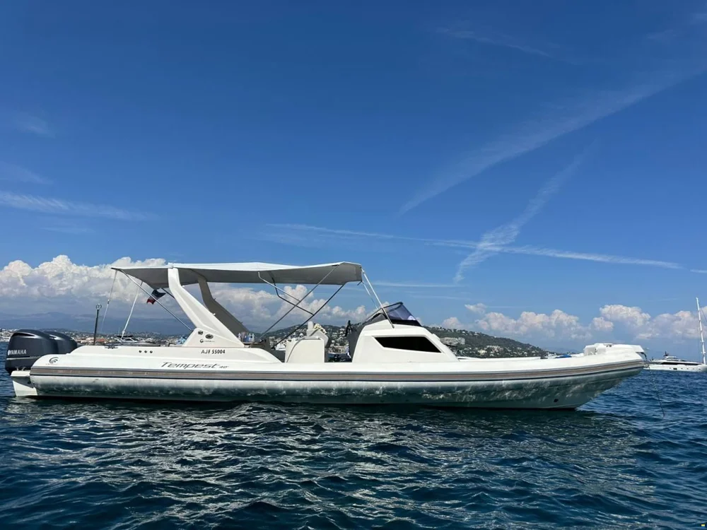 BoatPhoto.coverAlt