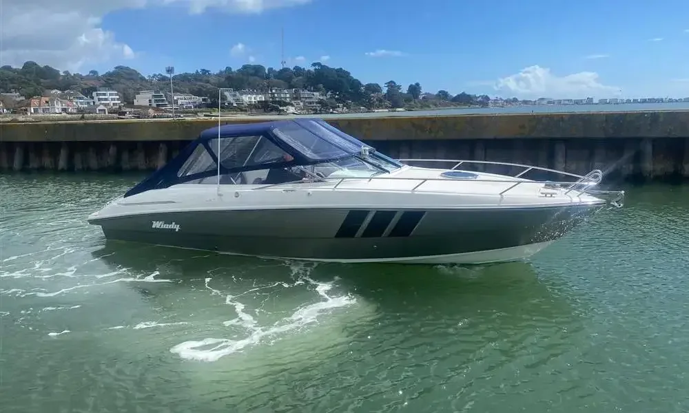 BoatPhoto.coverAlt