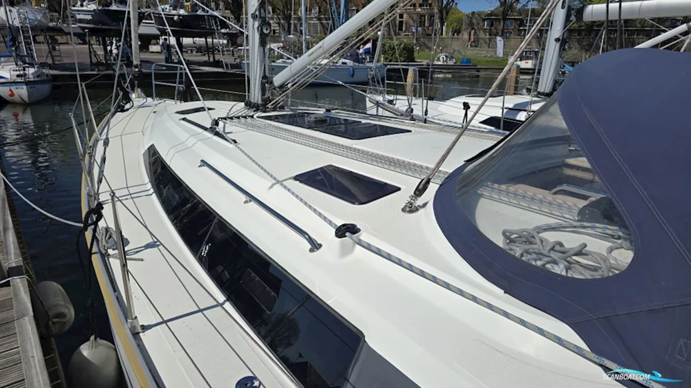 2020 Bavaria Bavaria 41 Cruiser for sale in Enkhuizen, The Netherlands, photo 5 of 5