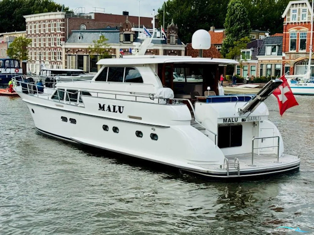 BoatPhoto.alt