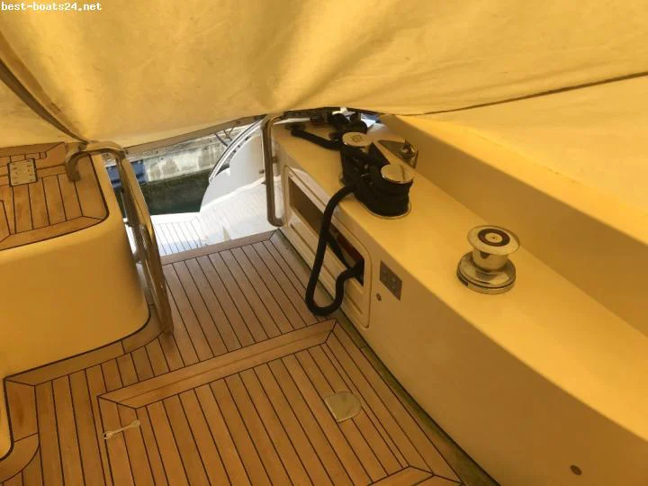 BoatPhoto.alt