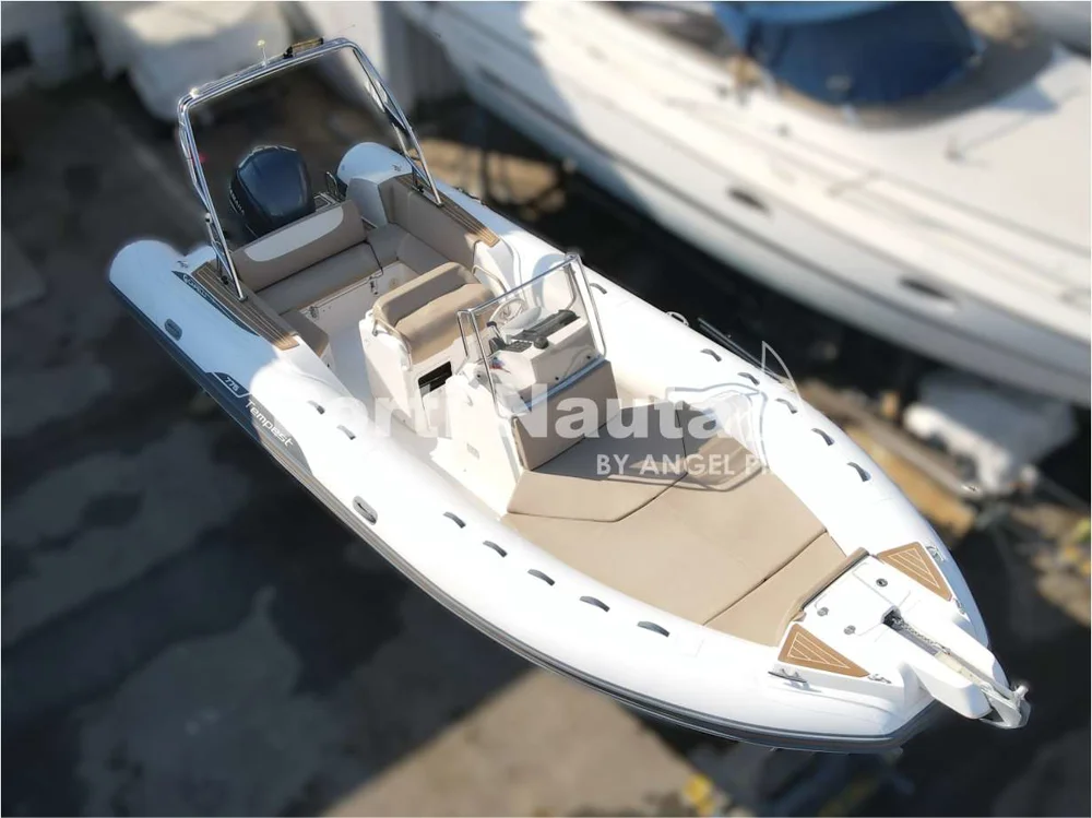 BoatPhoto.alt