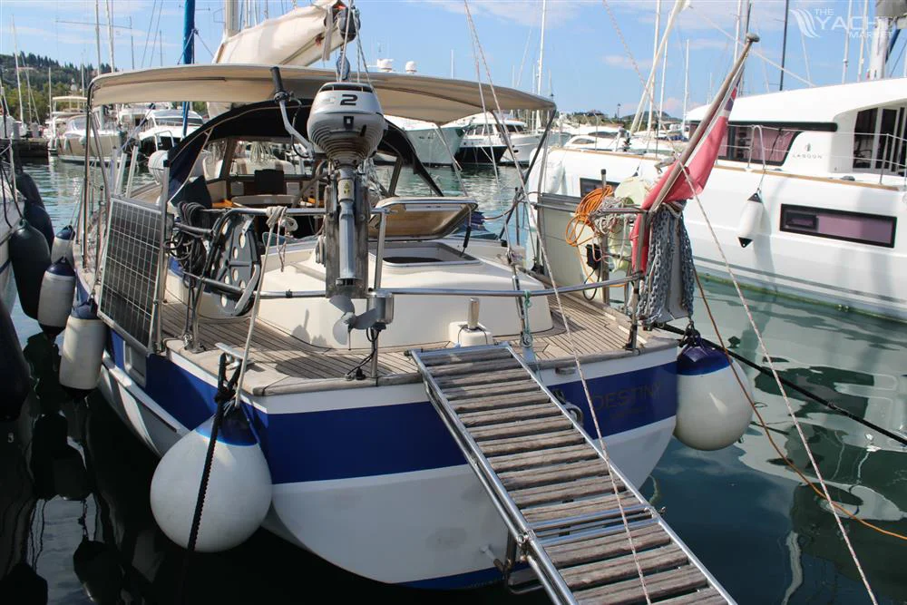 BoatPhoto.alt