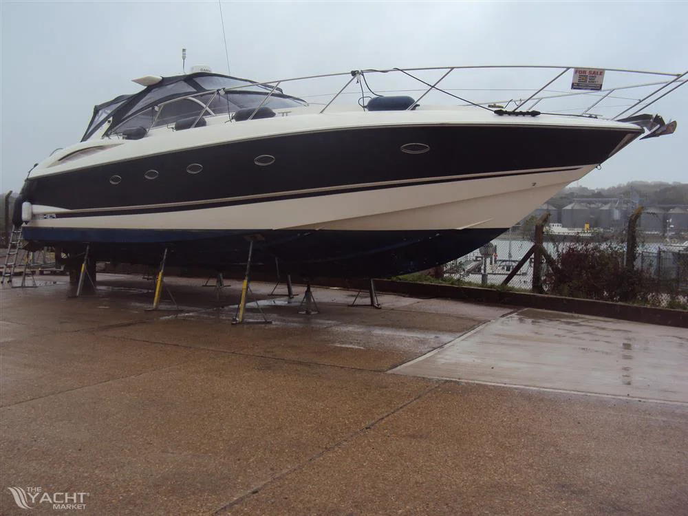 BoatPhoto.coverAlt