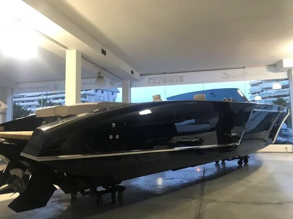 2015 Frauscher 1017 GT for sale in Ibiza, Spain, photo 5 of 5