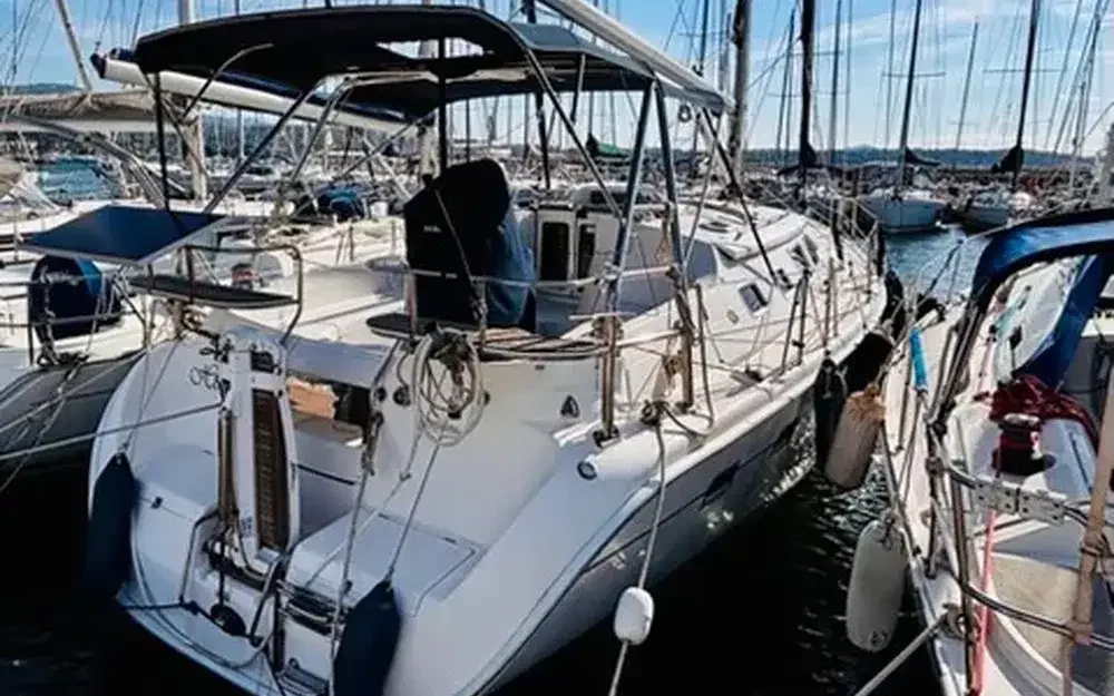 BoatPhoto.coverAlt