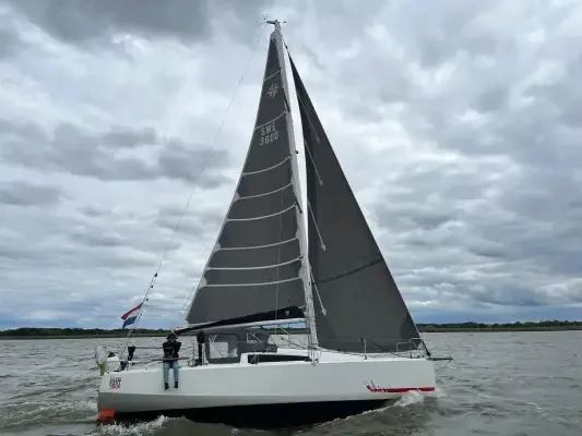 BoatPhoto.alt