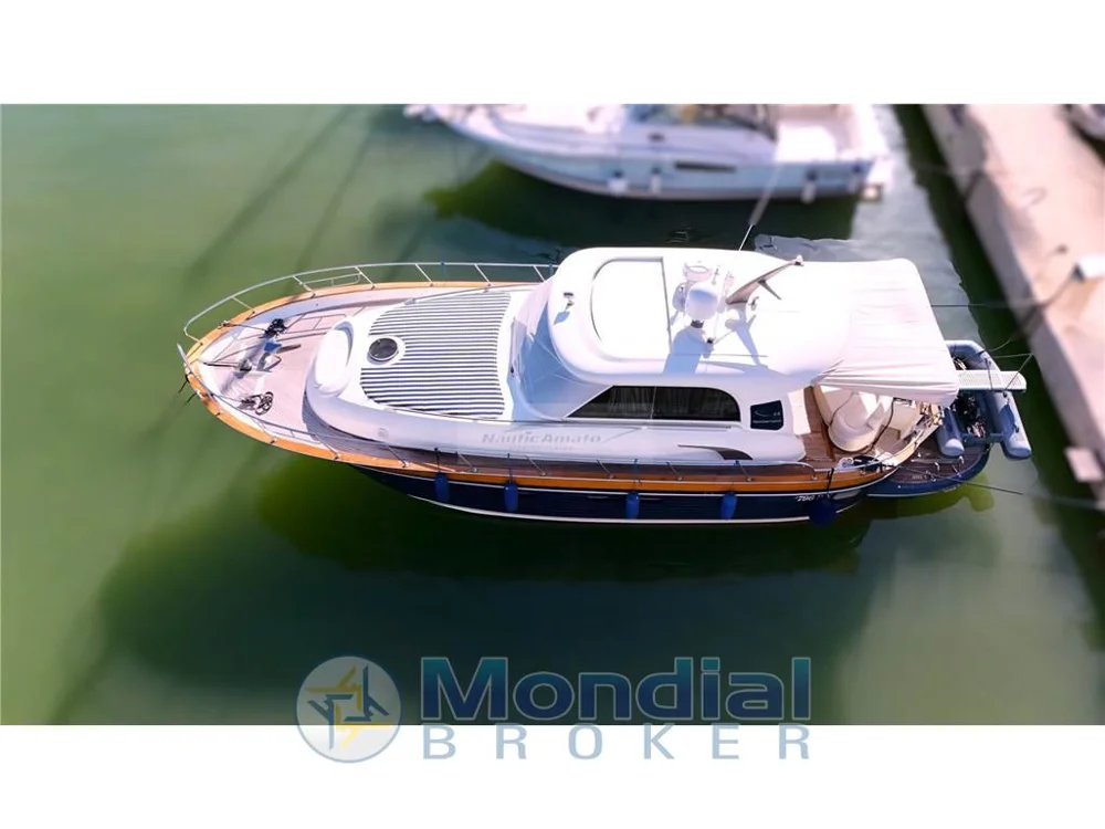 BoatPhoto.alt