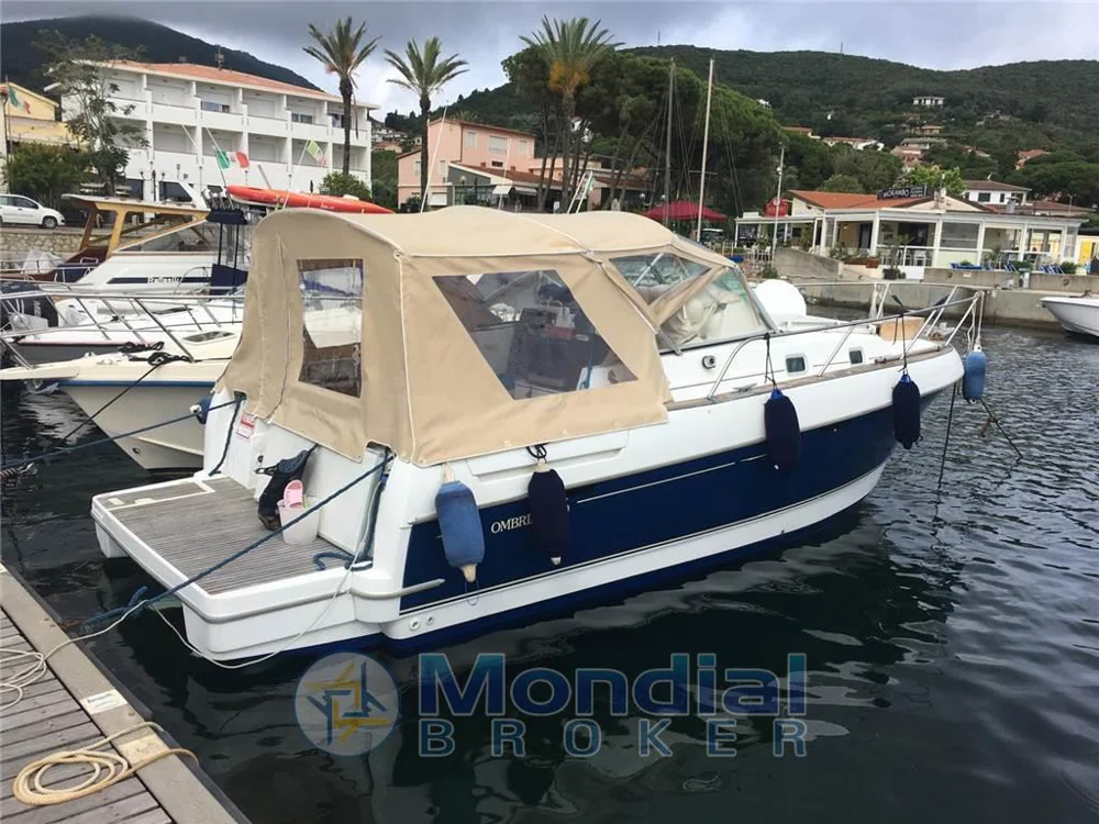 BoatPhoto.coverAlt