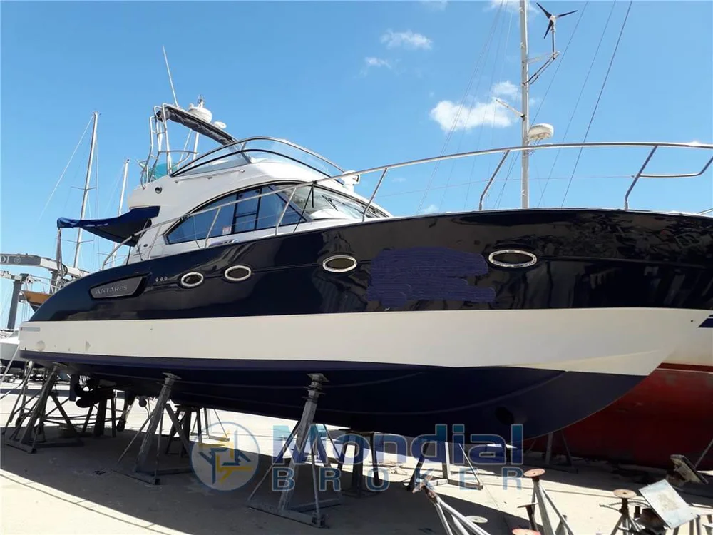 BoatPhoto.coverAlt