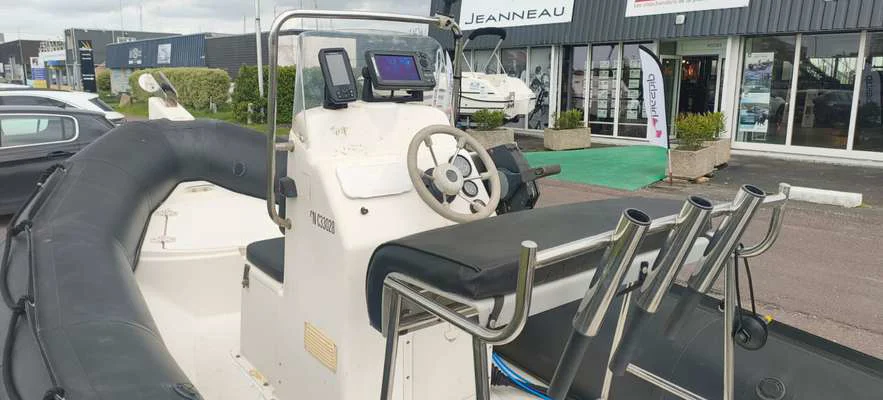 BoatPhoto.alt