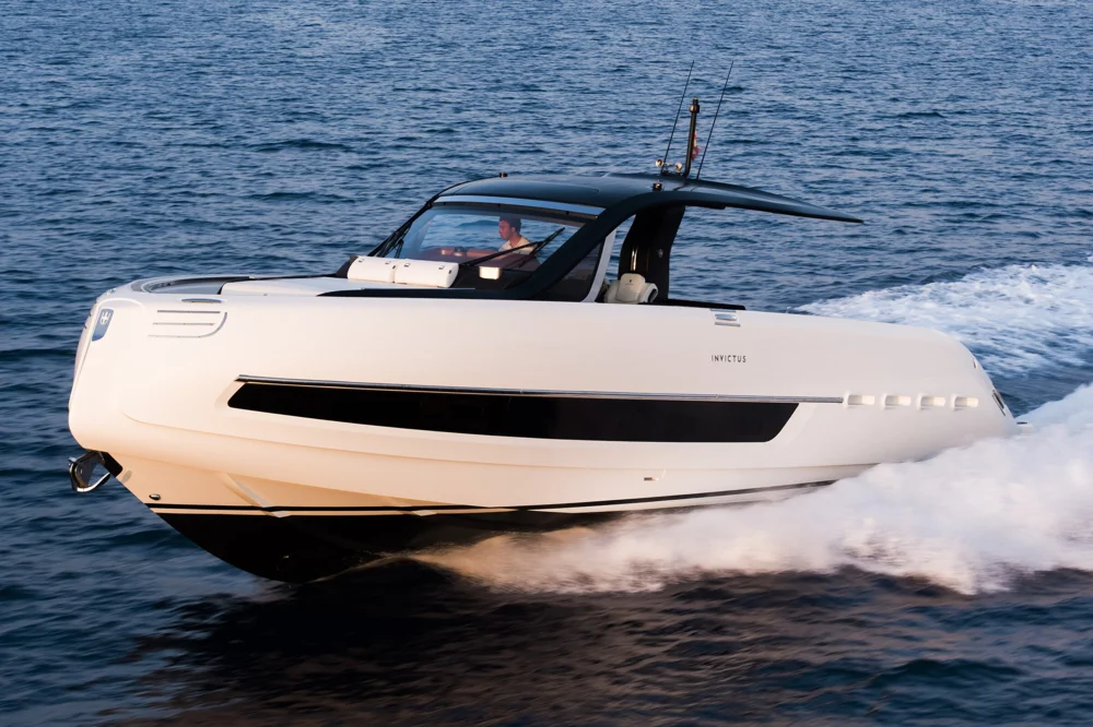 BoatPhoto.alt