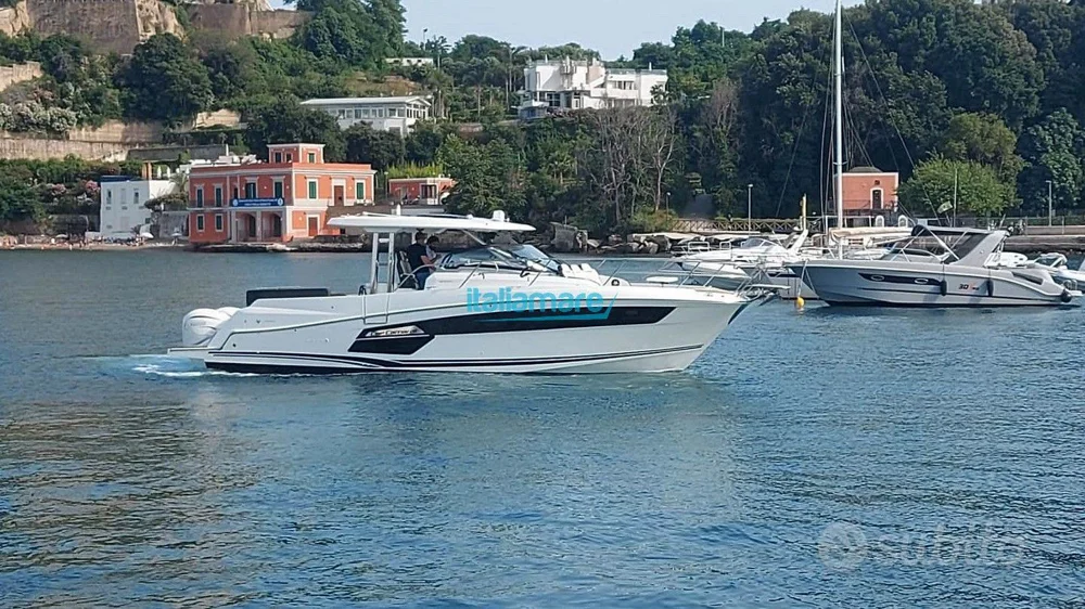 BoatPhoto.coverAlt
