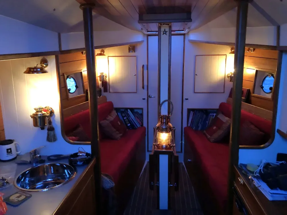BoatPhoto.alt