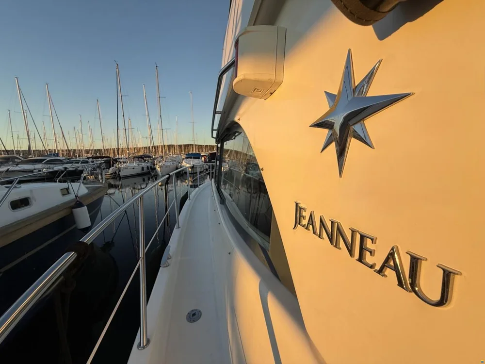 2005 Jeanneau PRESTIGE 36 FLY for sale in Croatia, photo 2 of 5