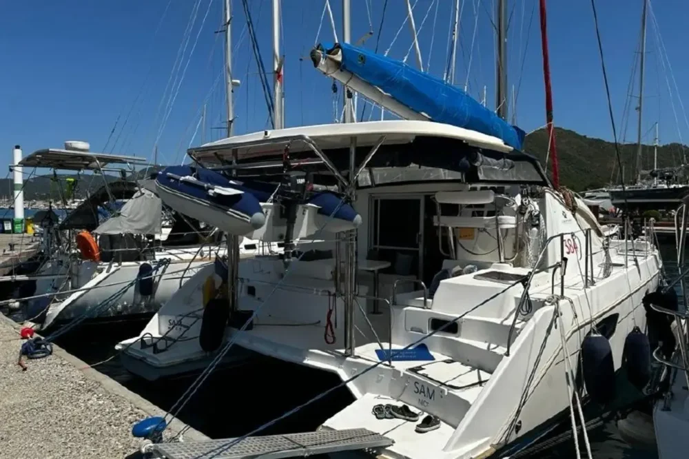 BoatPhoto.alt
