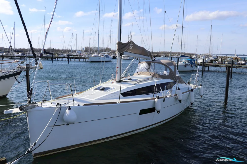 BoatPhoto.coverAlt