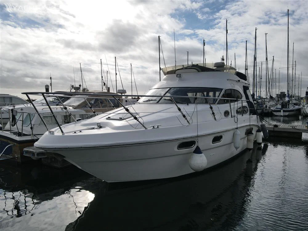 BoatPhoto.alt