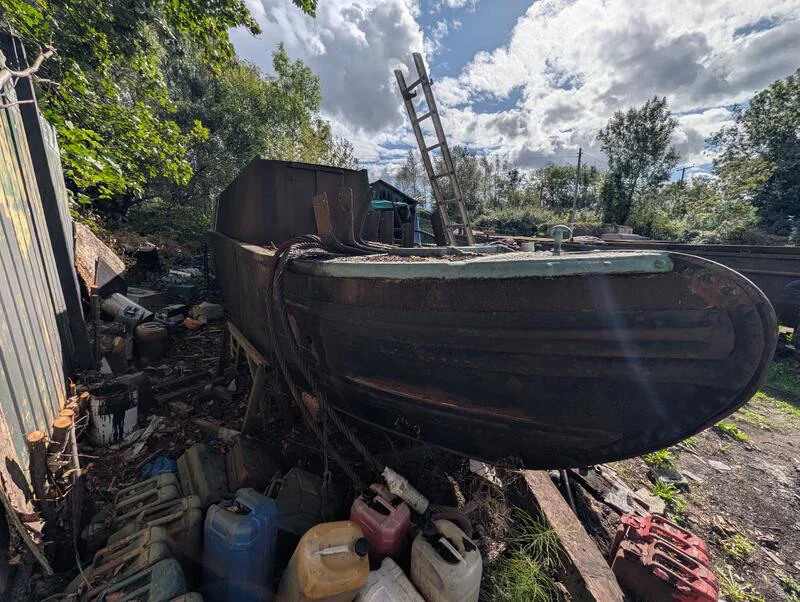 BoatPhoto.alt