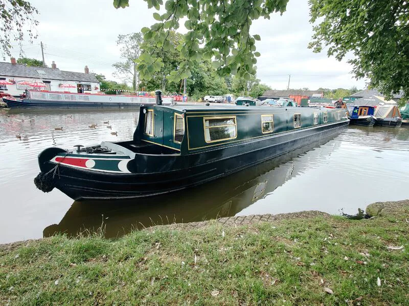 BoatPhoto.alt