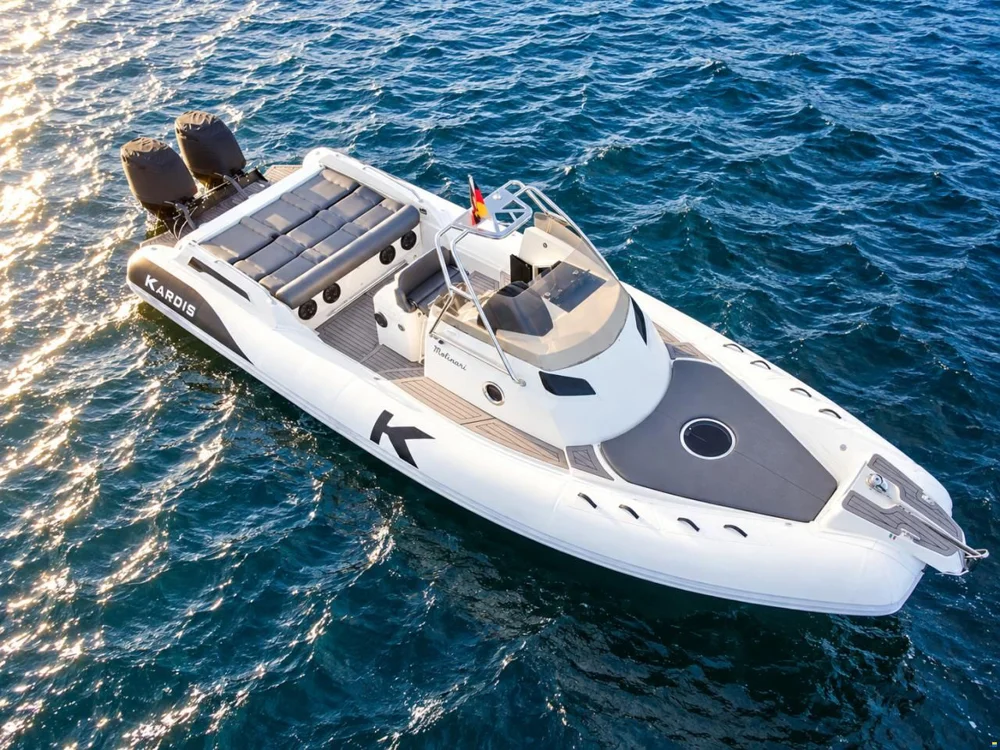 BoatPhoto.alt