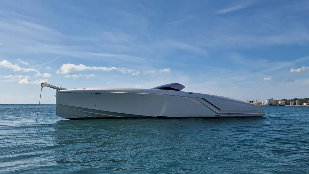 2022 Frauscher 1212 Ghost for sale in Spain, photo 2 of 5