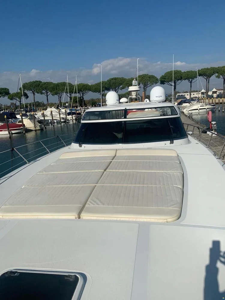 BoatPhoto.alt