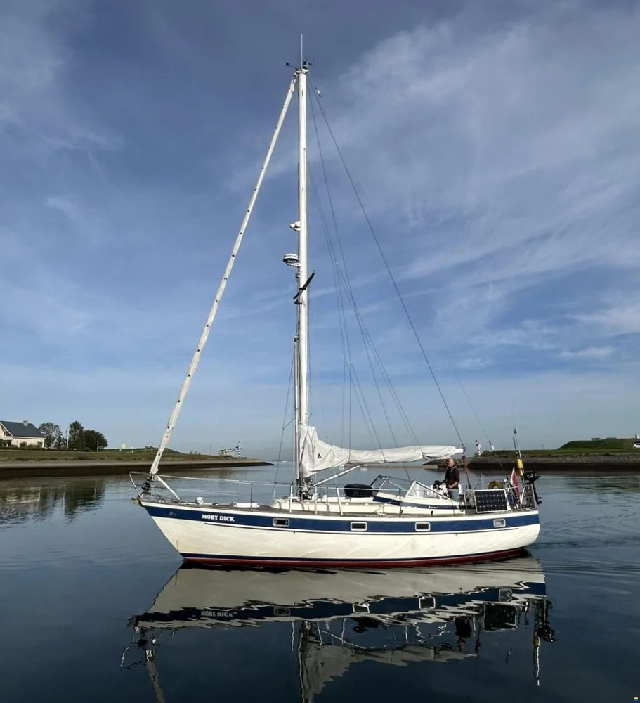 BoatPhoto.coverAlt