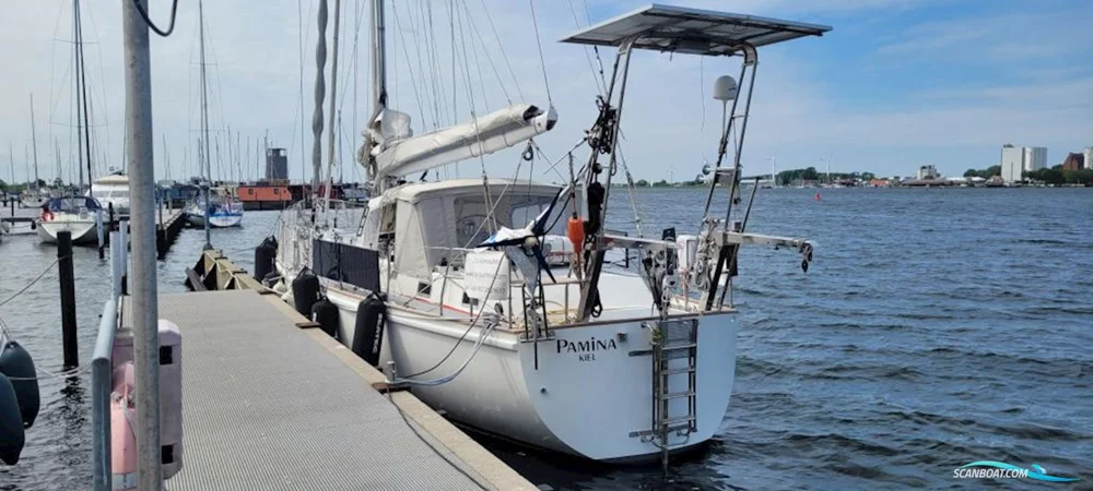 BoatPhoto.alt