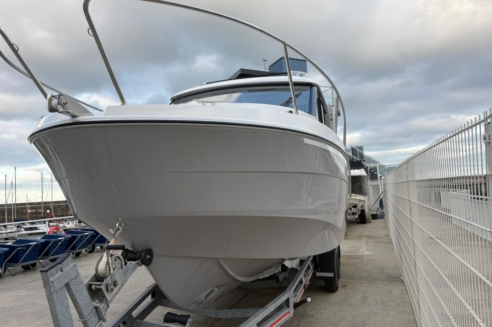 BoatPhoto.alt