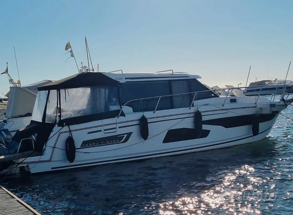 BoatPhoto.coverAlt