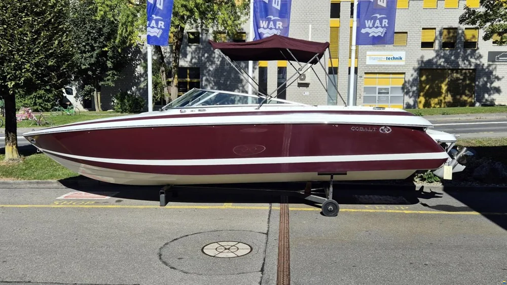 BoatPhoto.coverAlt