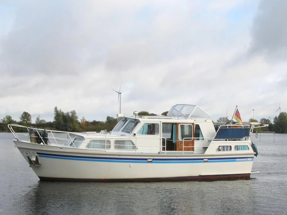 BoatPhoto.alt